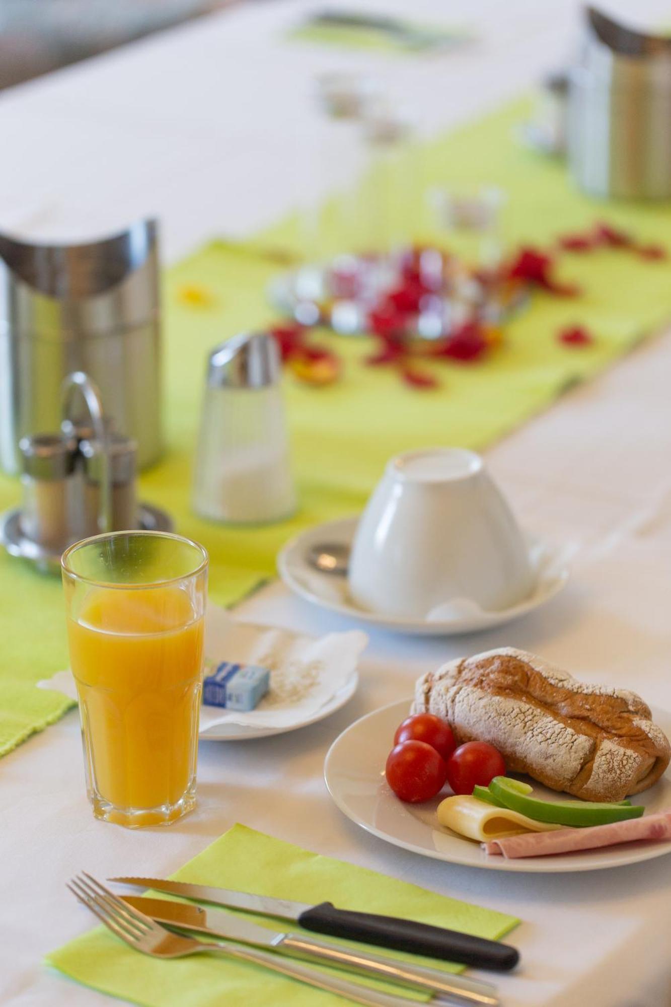 Wohlfuehlwelt Riegler Bed & Breakfast Allentsteig Ngoại thất bức ảnh